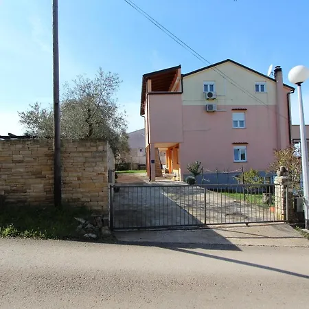 Apartment Dragica *